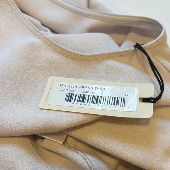 NWT Brochu Walker Soft Cream V-neck Top - Size Small - Picture 15 of 15